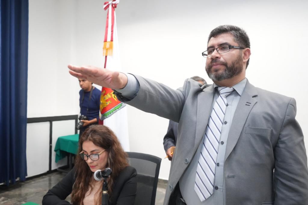 Realiza diputada Reyna Flor Báez sesión de instalación de la Comisión de Puntos Constitucionales